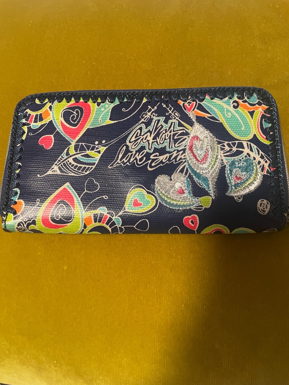 Sakroots Colorful Print Zip Wallet - Navy